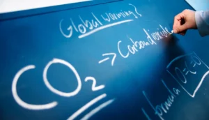 二酸化炭素（CO2）排出量とは｜増加の原因や日本・世界の排出量を紹介